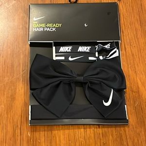 Nike Hair Pack 1 Headband 1 Ponytail Holder with Bow 2 Ponytail Holders Womens